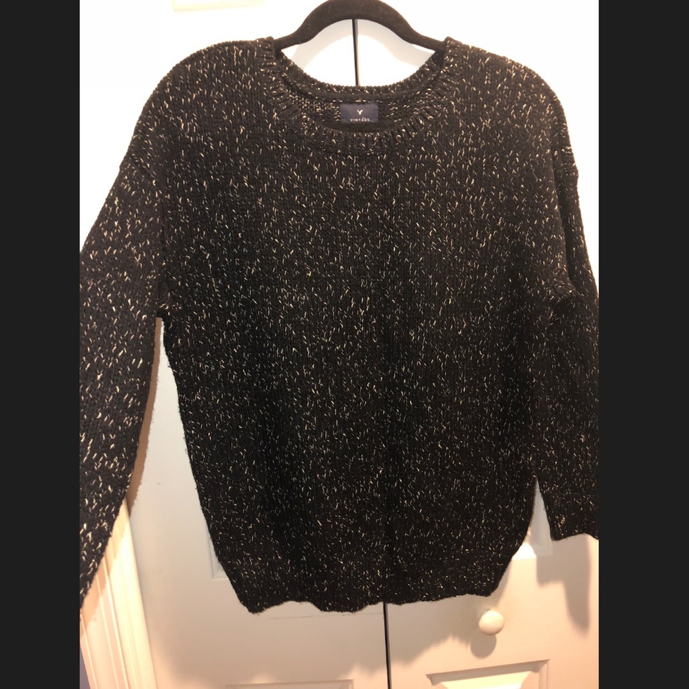AEO crew neck sweater black with gold speckles